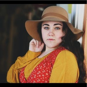 Meet your Posher, Breanna